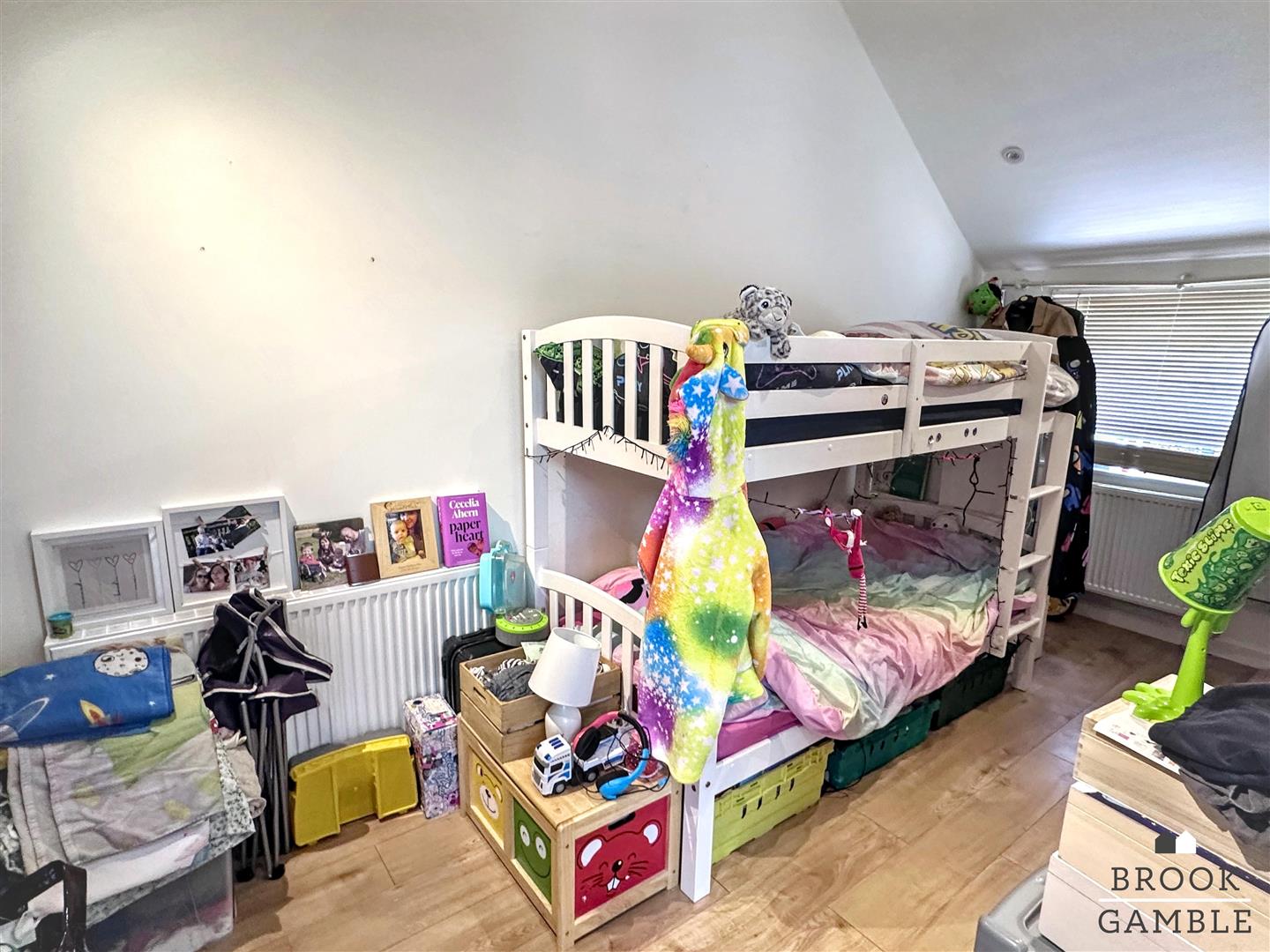 5 Bedroom House. Hodcombe Close in Eastbourne, 17